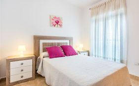 Comfortable, Close To The Beach, Pool, New, Paddle
